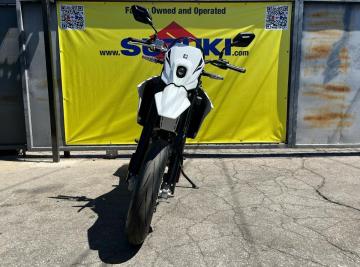 FOR SALE: 2025 Suzuki DR-Z4SM Supermoto - Like New!
